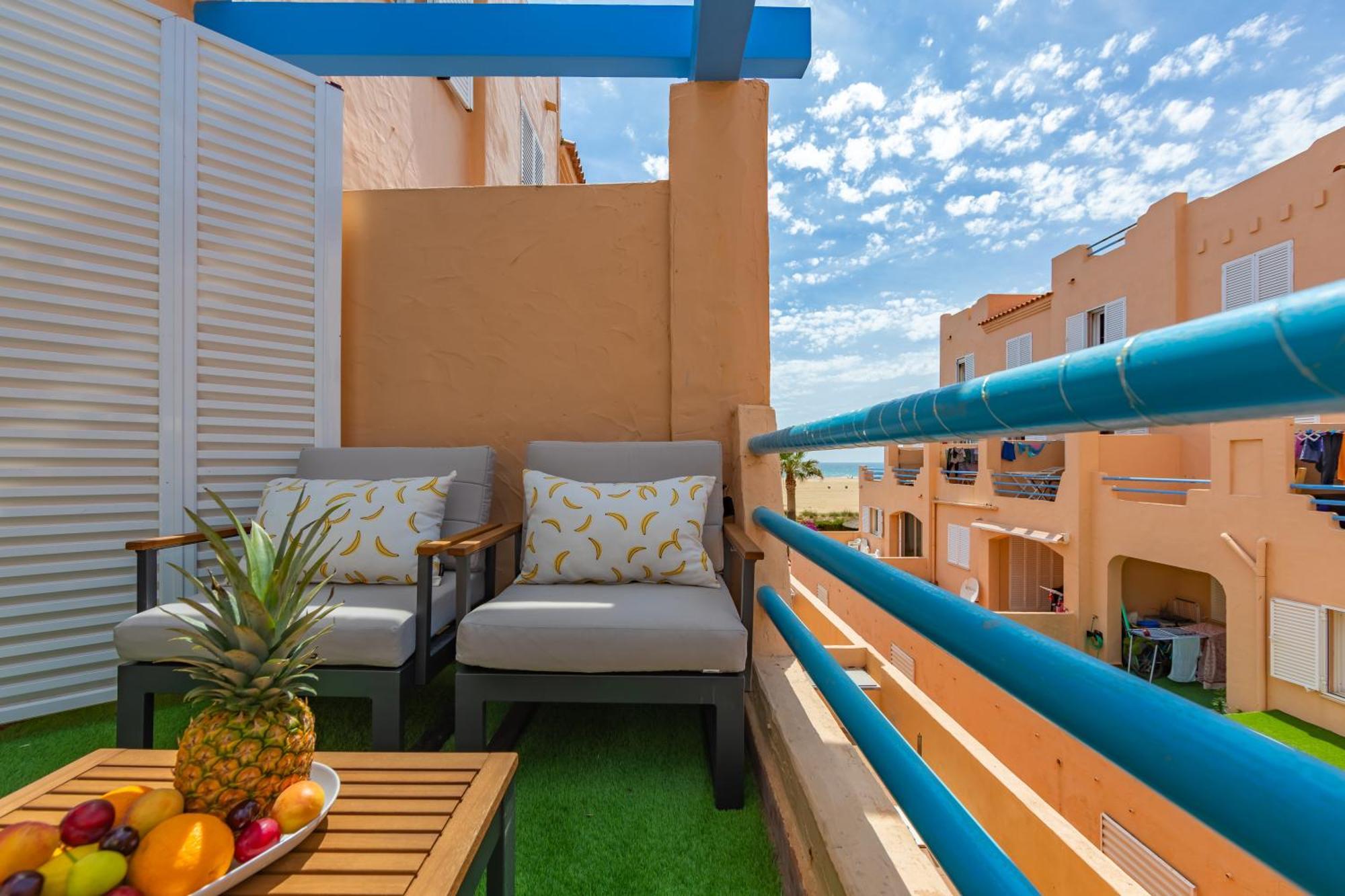 Beachfront, Pool, Terrace, Garage & Fibre Internet Tarifa Exterior photo